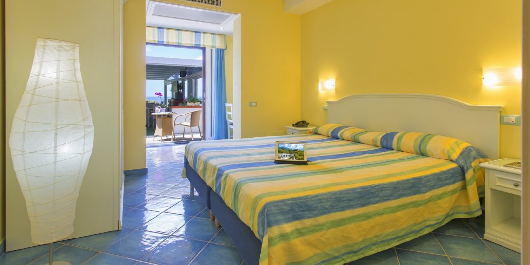 http://www.hotelcavadellisola.it/wp-content/uploads/2016/03/confort2-Copia-1080x540.jpg